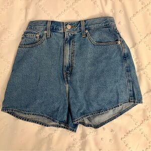 Levi’s High Loose Shorts
